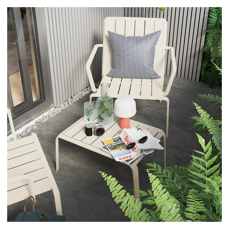 Chaise basse de jardin Idaho en aluminium beige - NATERIAL