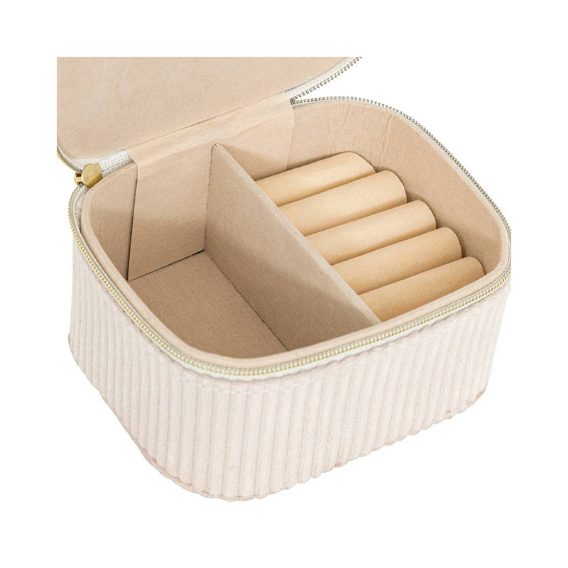 Nouveau produit 83010624