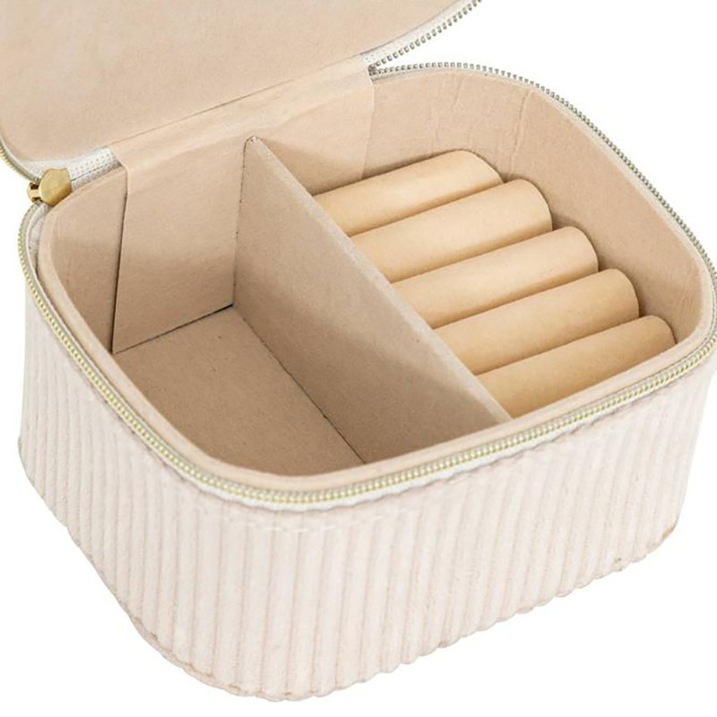 Nouveau produit 83010624