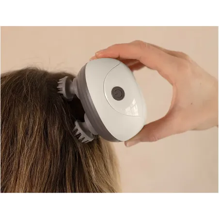 MASSEUR  TETE ET CUIR CHEVELU