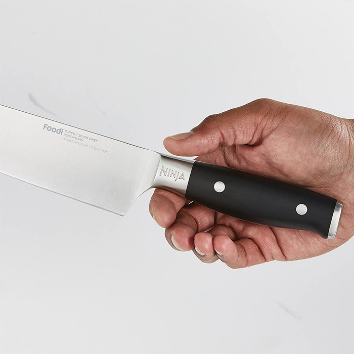 Bloc en bois pour 6 couteaux avec aiguiseur intégré