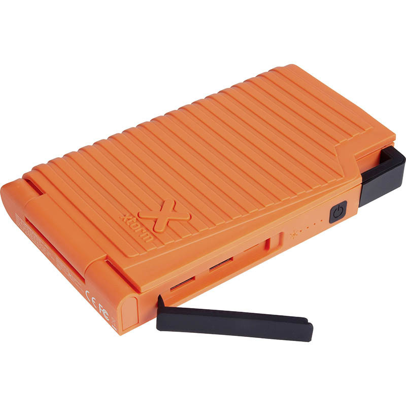 Batterie Externe Solaire 10000 mAh Noir/Orange - XTORM - XTOXR105