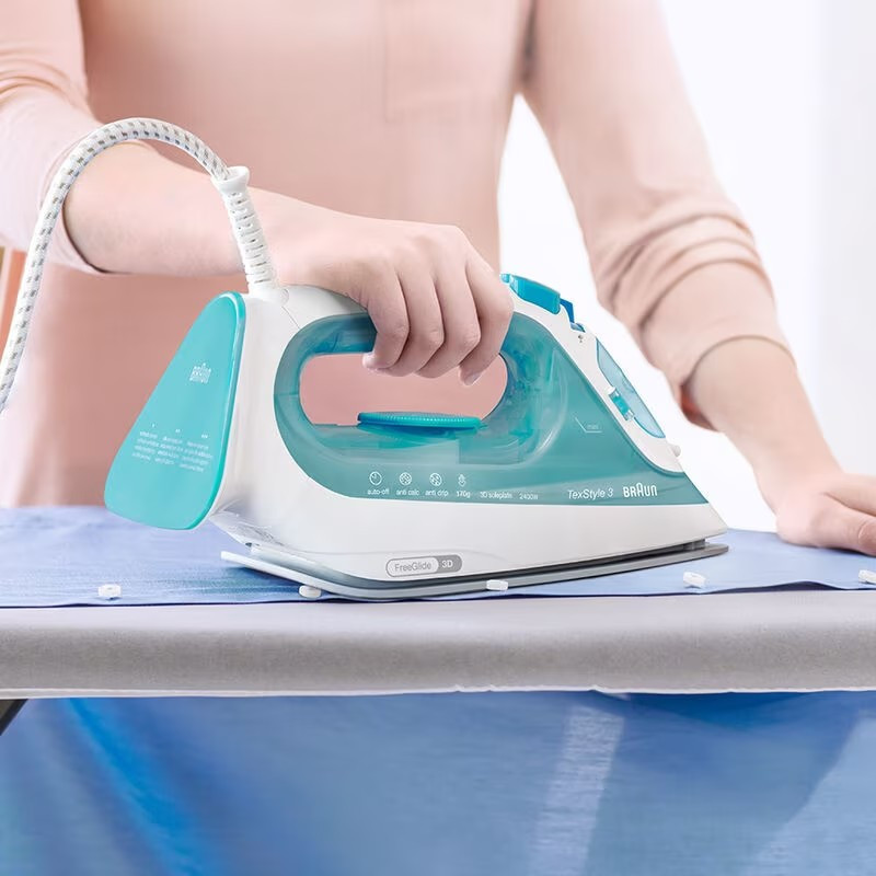 Fer à repasser TexStyle 3 Steam Iron 2400W Vert/Blanc - BRAUN - SI3041GR