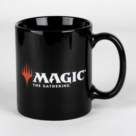 Mug Magic the Gathering Red logo 320mL - BANPREESTO - 78441120377