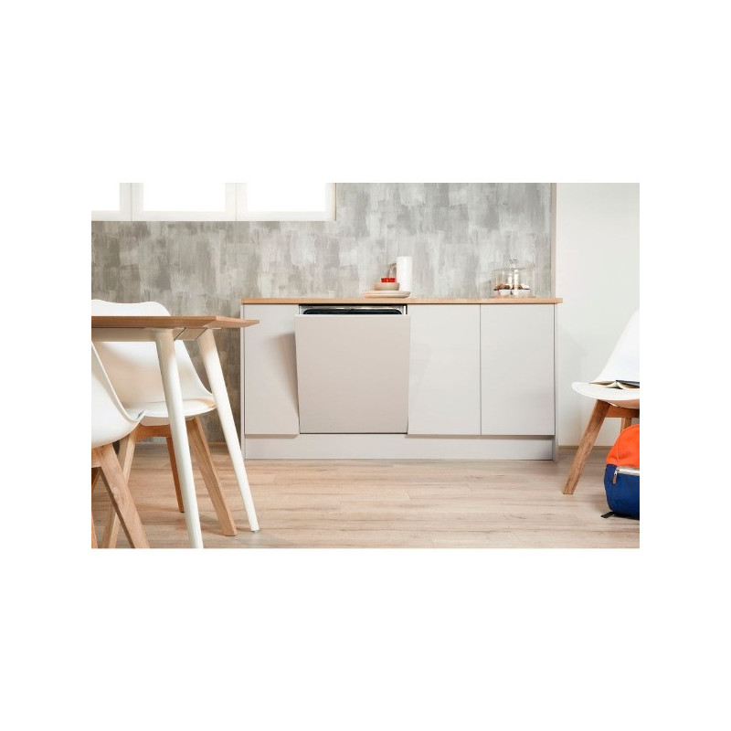 Lave Vaisselle 13 Couverts INDESIT - DIFP18B1AEU