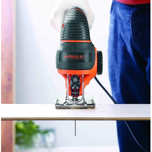 Scie sauteuse pendulaire filaire 550W