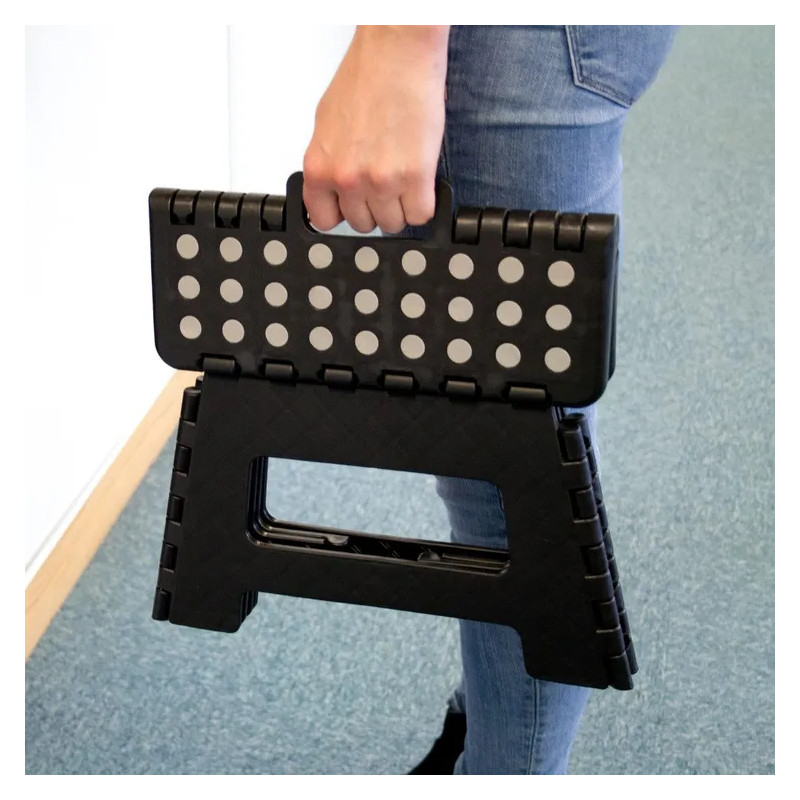 Marche-pied pliable compact