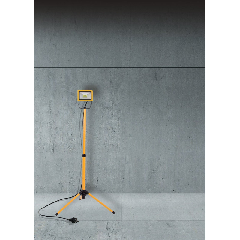 Projecteur Led Télescopique. 1800 Lumens. Portée Entre 10 Et 30 M. 20 W Arlux