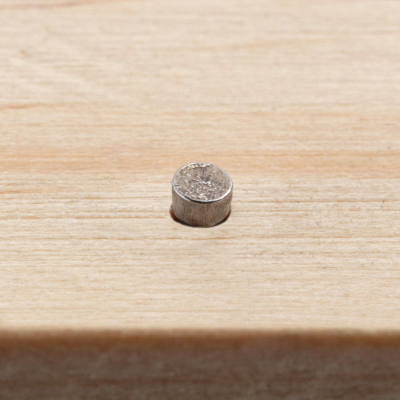Clous Spécial Béton Acier. Standers Tête Homme. Diam.1.2 X L.20 Mm