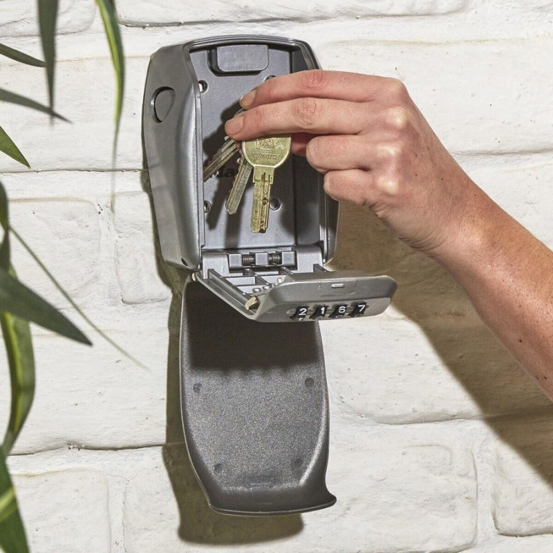 Minicoffre Master Lock Select Access À Fixer. H.13.5 X L.10.5 X P.3.5 Cm
