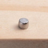 Clous Tapissier Acier. Standers Tête Homme. Diam.1.8 X L.35 Mm