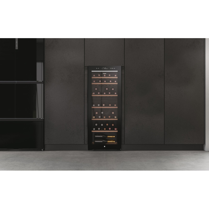 Haier Wine Bank 50 Serie 7 HWS77GDAU1 Refroidisseur de vin compresseur Pose libre Noir 77 bouteille(s)